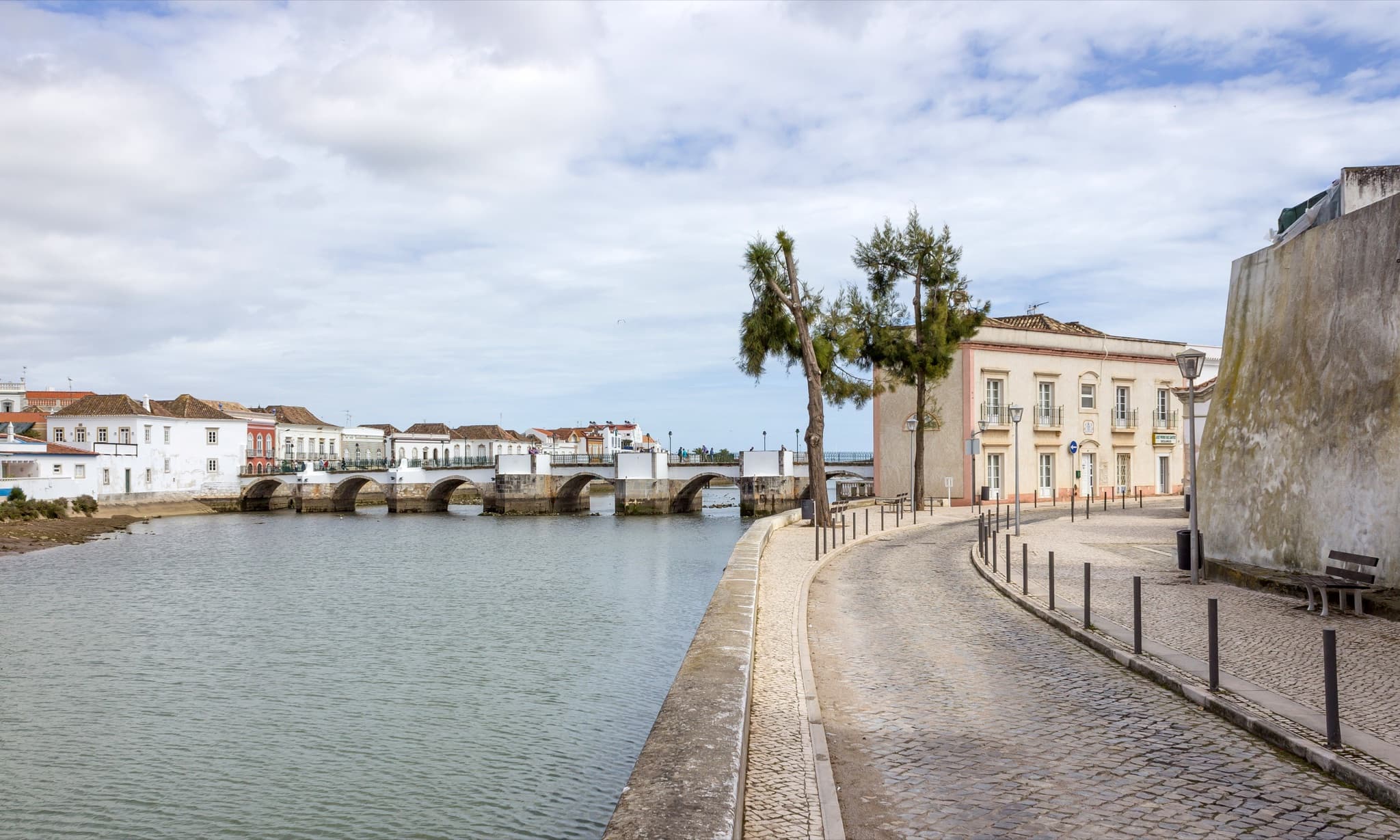 Clear turquoise water along the coastline close to Tavira