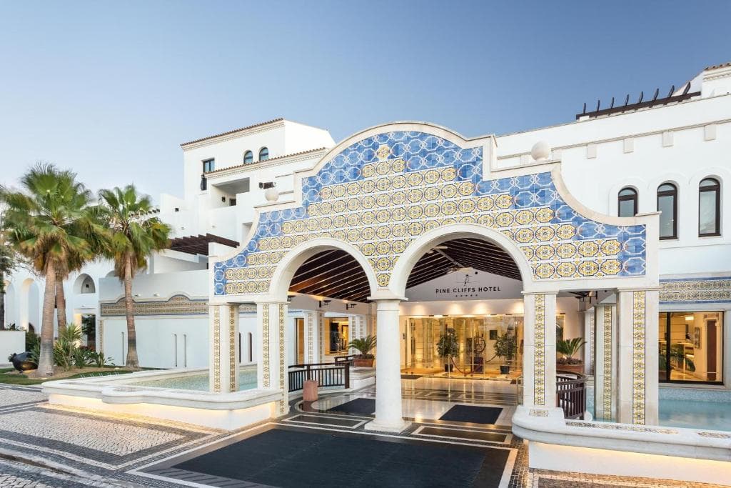 Pine Cliffs Hotel — Resort en Albufeira